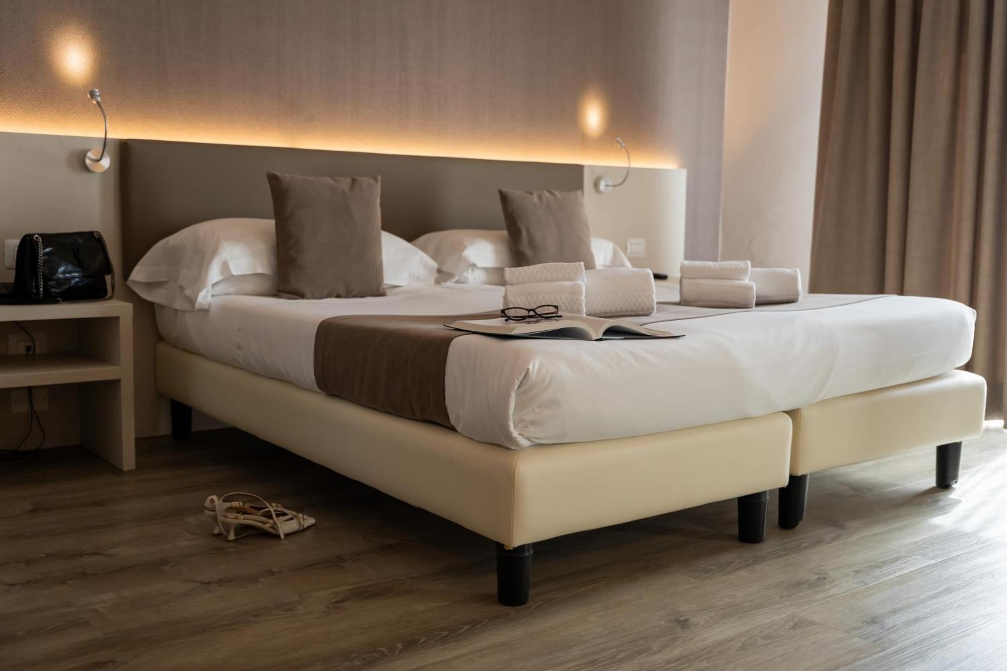Spa Hotel Splendid Sole Манерба-дель-Гарда Экстерьер фото